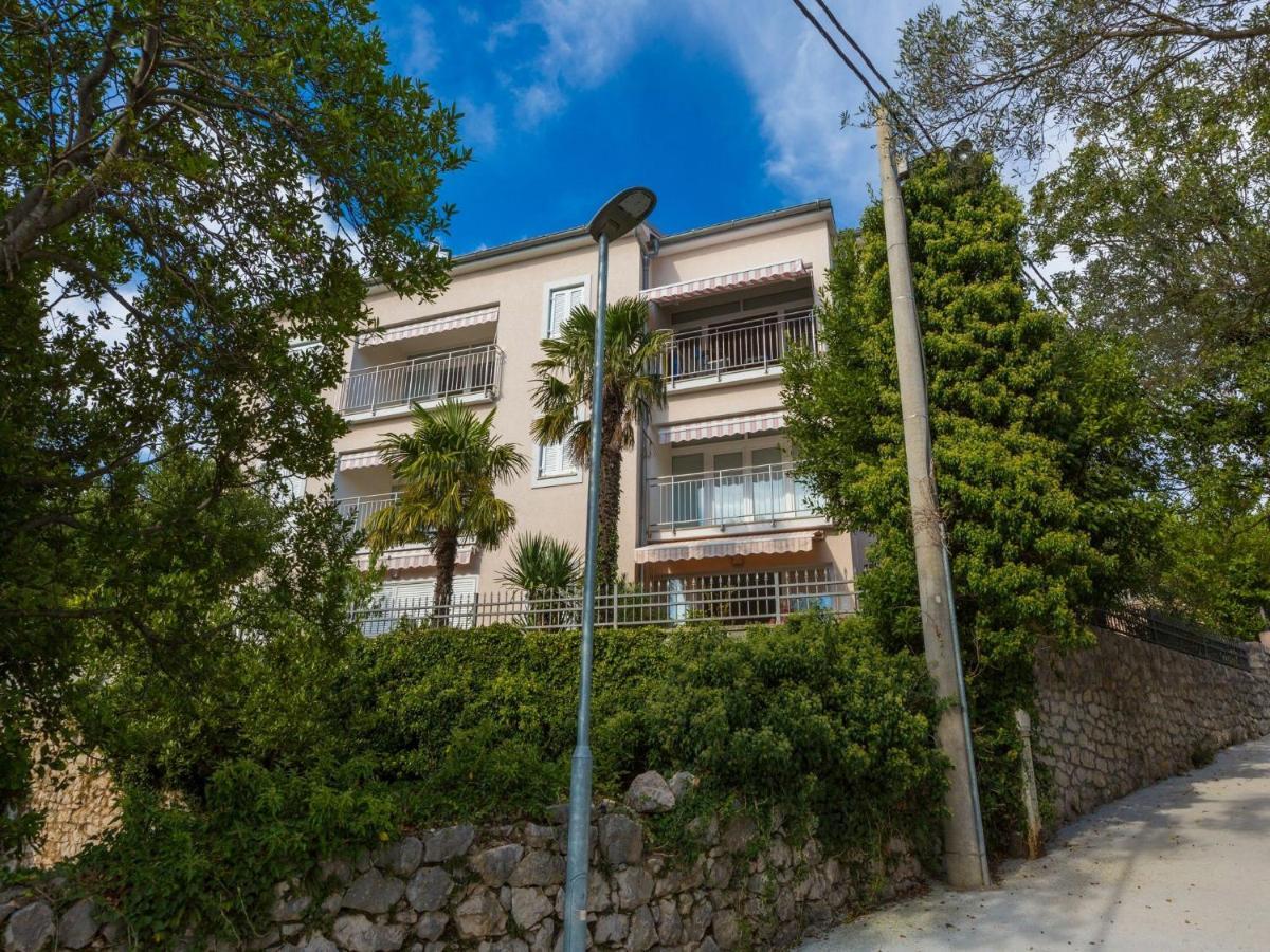 Apartment Villa Sara Dramalj Exterior foto