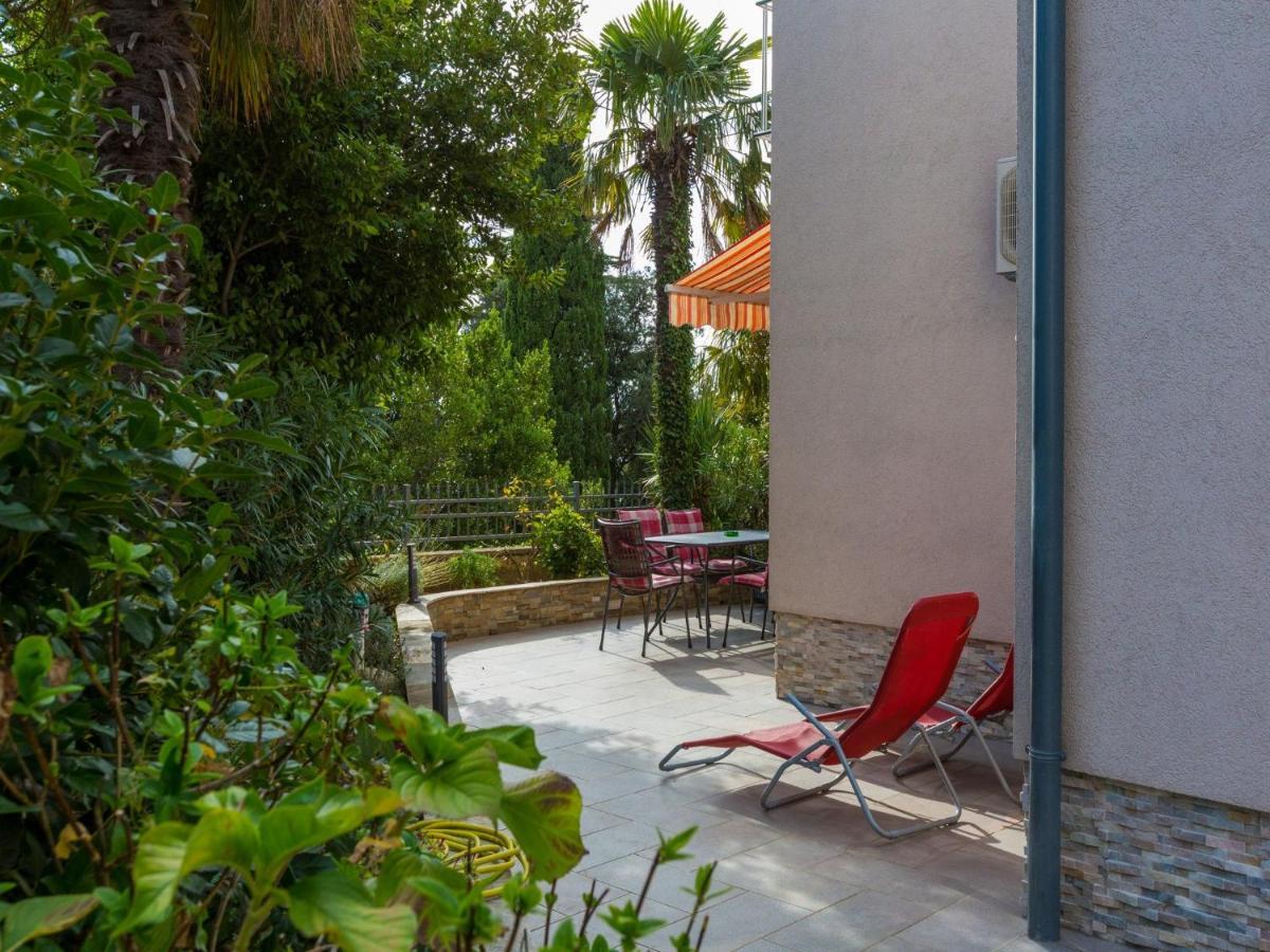 Apartment Villa Sara Dramalj Exterior foto